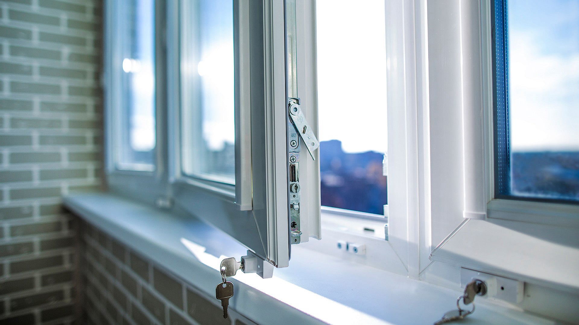 замена фурнитуры